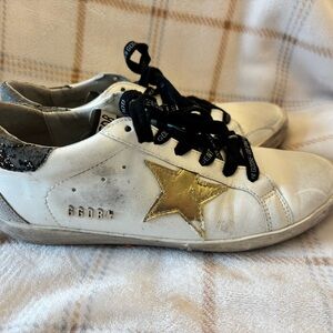 Golden Goose Sneakers